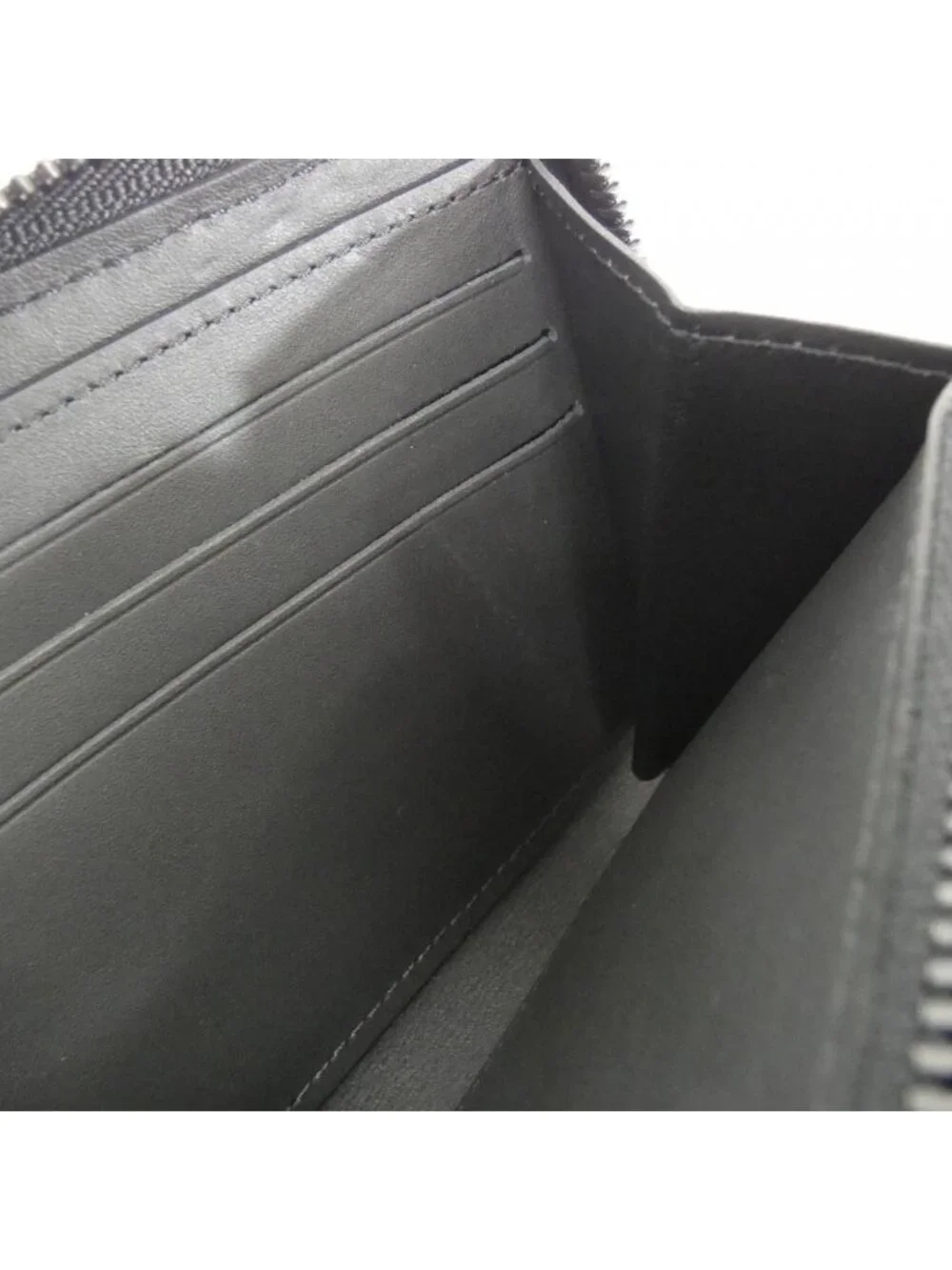 Louis Vuitton Taurillon Monogram Zippy Wallet Horizontal